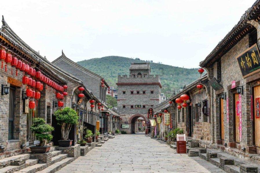 院子适合种什么花？游戏画面